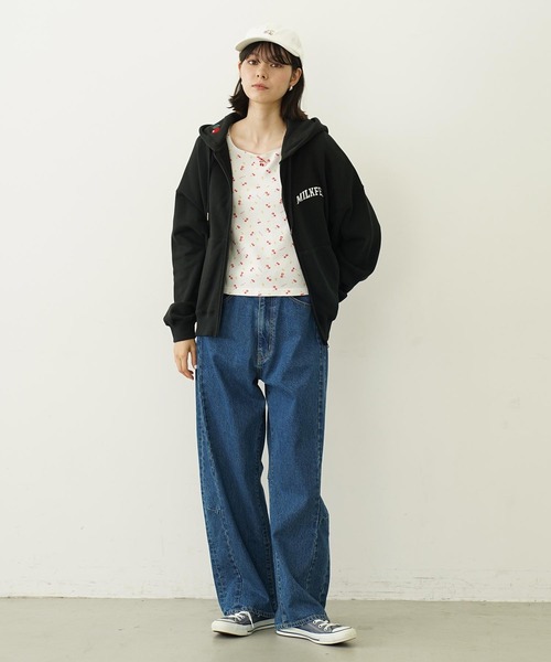 MILKFED.（ミルクフェド） パーカー CHERRY COLLEGE LOGO ZIP UP