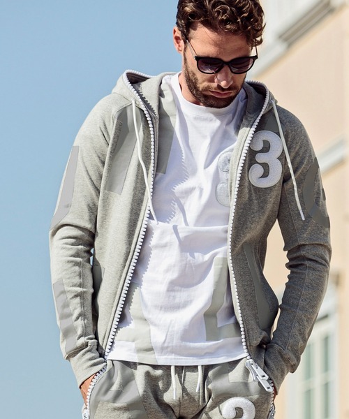 1PIU1UGUALE3 RELAX パーカー 1PIU1UGUALE3 RELAX(ウノピゥウノウ