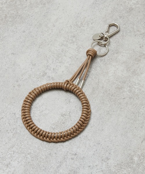 And A（アンドエー） ITTI イッチ / CRISTY KNOT WRIST CIRCLE CHARM