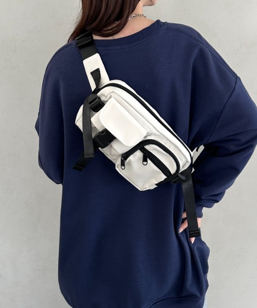 CLEA ウエストポーチ ウエストバッグ ポケット付きボディバッグ