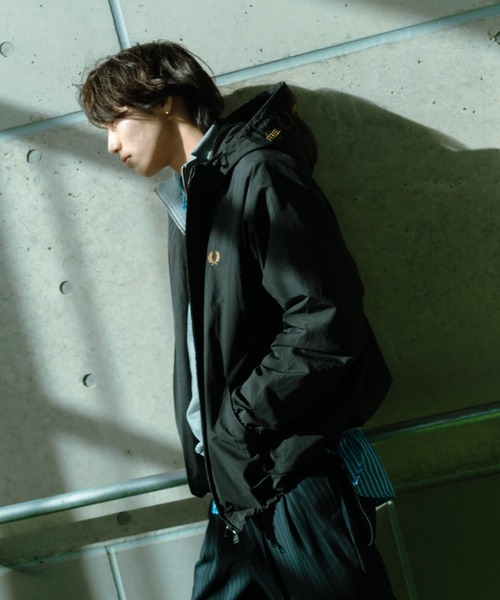 FRED PERRY（フレッドペリー） ブルゾン ジャンバー 別注 フード刺繍