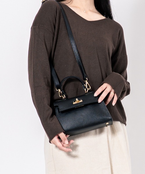 AULENTTI（オウレンティ） ショルダーバッグ バッグ 「AULENTTI