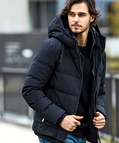 AKM Contemporary（エイケイエムコンテンポラリー） ダウンジャケット