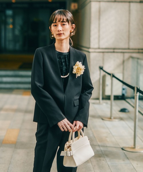 Danton（ダントン） ノーカラージャケット 36 ベージュ レディース