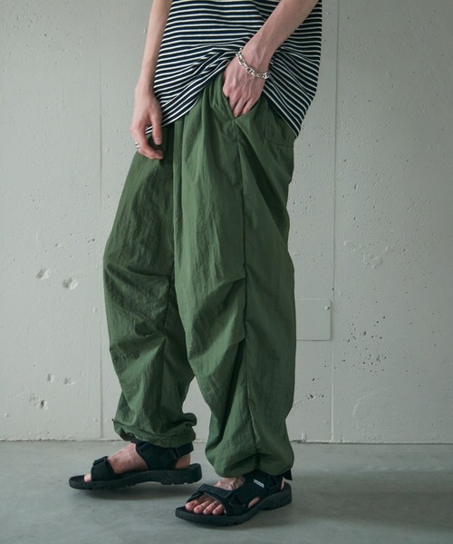 MAISON CLUB（メゾンクラブ） パンツ 「MAISON CLUB」ナイロン