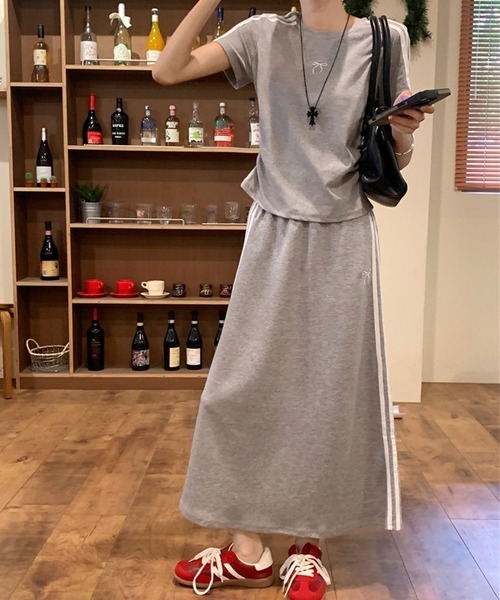 ROOP TOKYO セットアップ リボン×サイドライン トップス×スカート