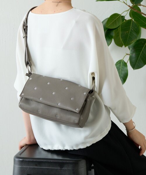 BEARDSLEY（ビアズリー） ショルダーバッグ バッグ 「本革」ドット