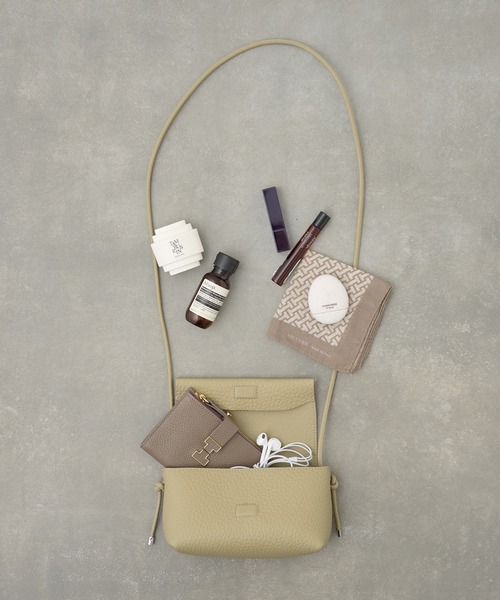 IACUCCI（イアクッチ） ショルダーバッグ バッグ アルブメ ALCE