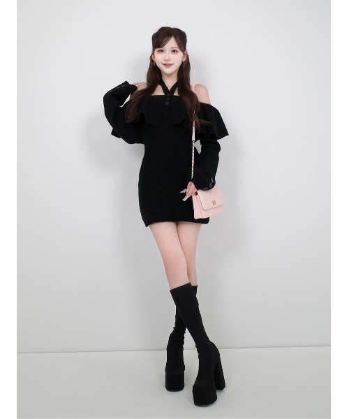 Darich（ダーリッチ） ワンピース ホルターデザインオフショルニット