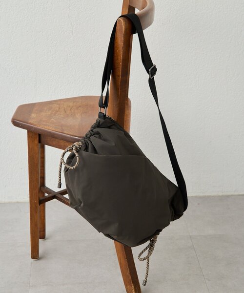 ear PAPILLONNER（イア パピヨネ） ショルダーバッグ バッグ 「撥水/超