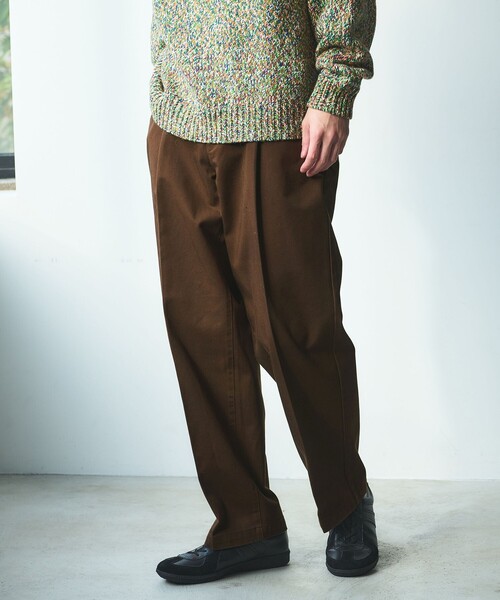 green label relaxing（グリーンレーベルリラクシング） チノパン