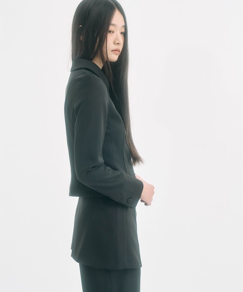 FEKETE（フェケテ） コート アウター round collar jacket / ラウンド