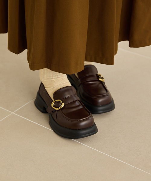 OLUN ローファー nuance buckle loafer/ニュアンスバックルローファー