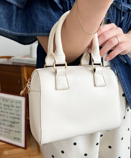 moment+ ボストンバッグ 「累計販売数2万個突破！」フェイクレザー