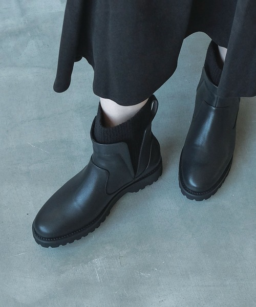 neue diffusion（ノイエ ディフュージョン） ブーツ リブ付きショート