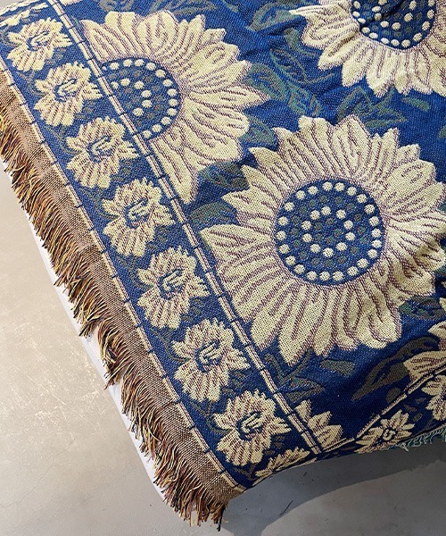 SEN TOKYO ブランケット 膝掛けやインテンリアに最適。タッセル大判