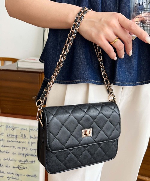 moment+ ショルダーバッグ バッグ フェイクレザーキルティング