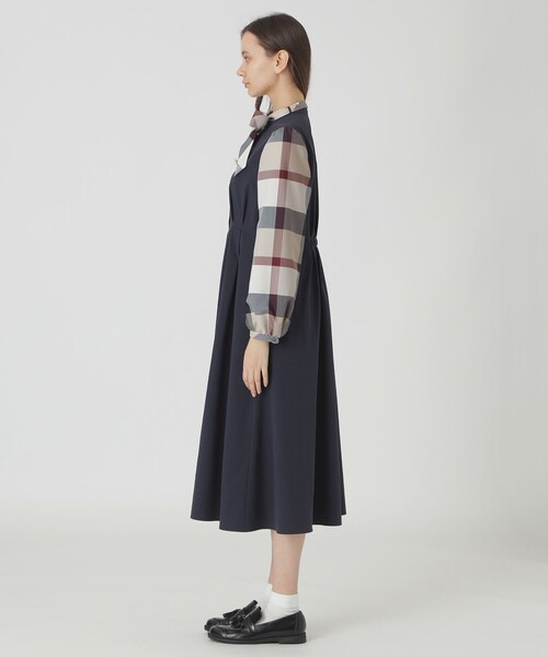 BLUE LABEL CRESTBRIDGE（ブルーレーベルクレストブリッジ