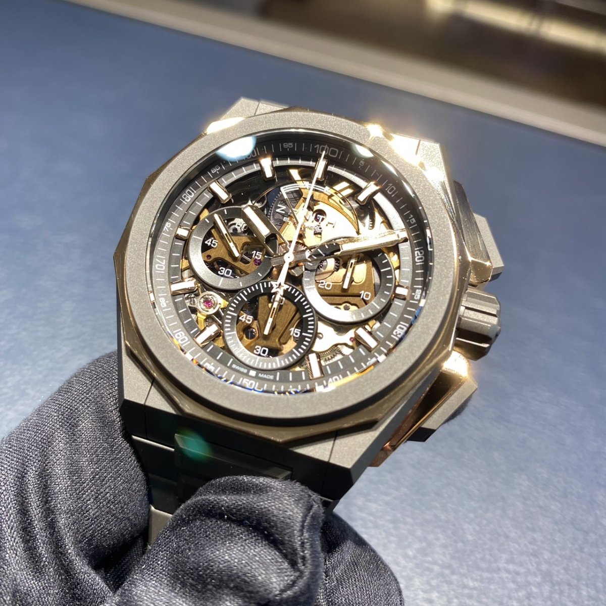 45mmの圧倒的存在感！ゼニス「デファイ エクストリーム」の魅力