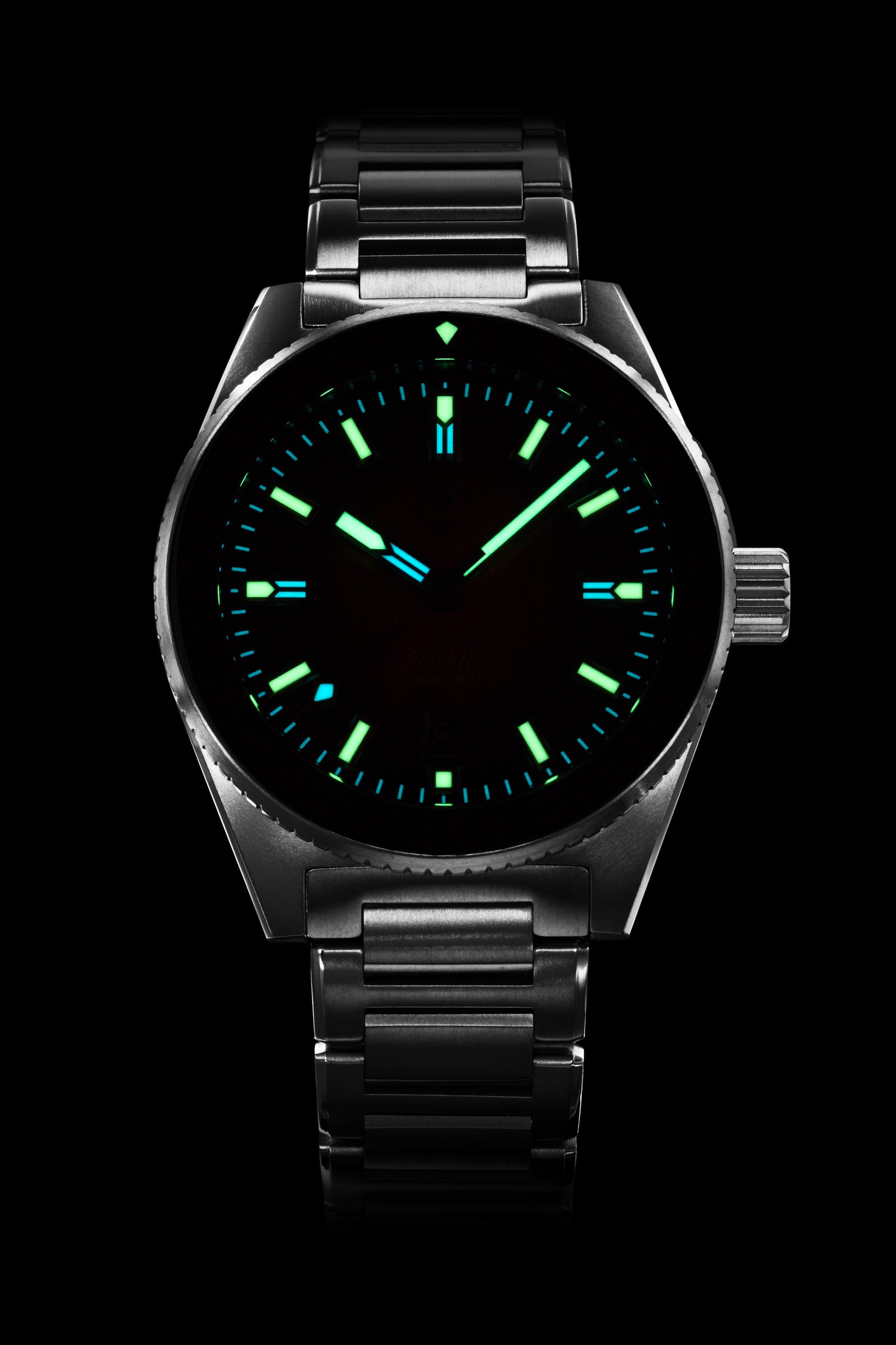 Blacktip 200m Diver – Zelos Watches