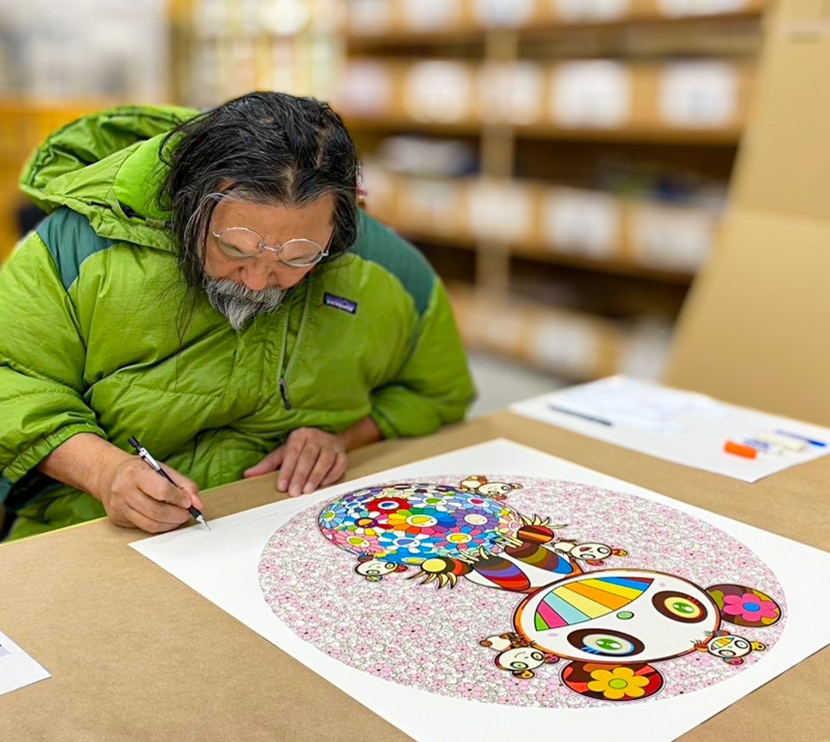 1月17日(金)12時よりWEBショップにて、村上隆直筆サイン入り新作版画