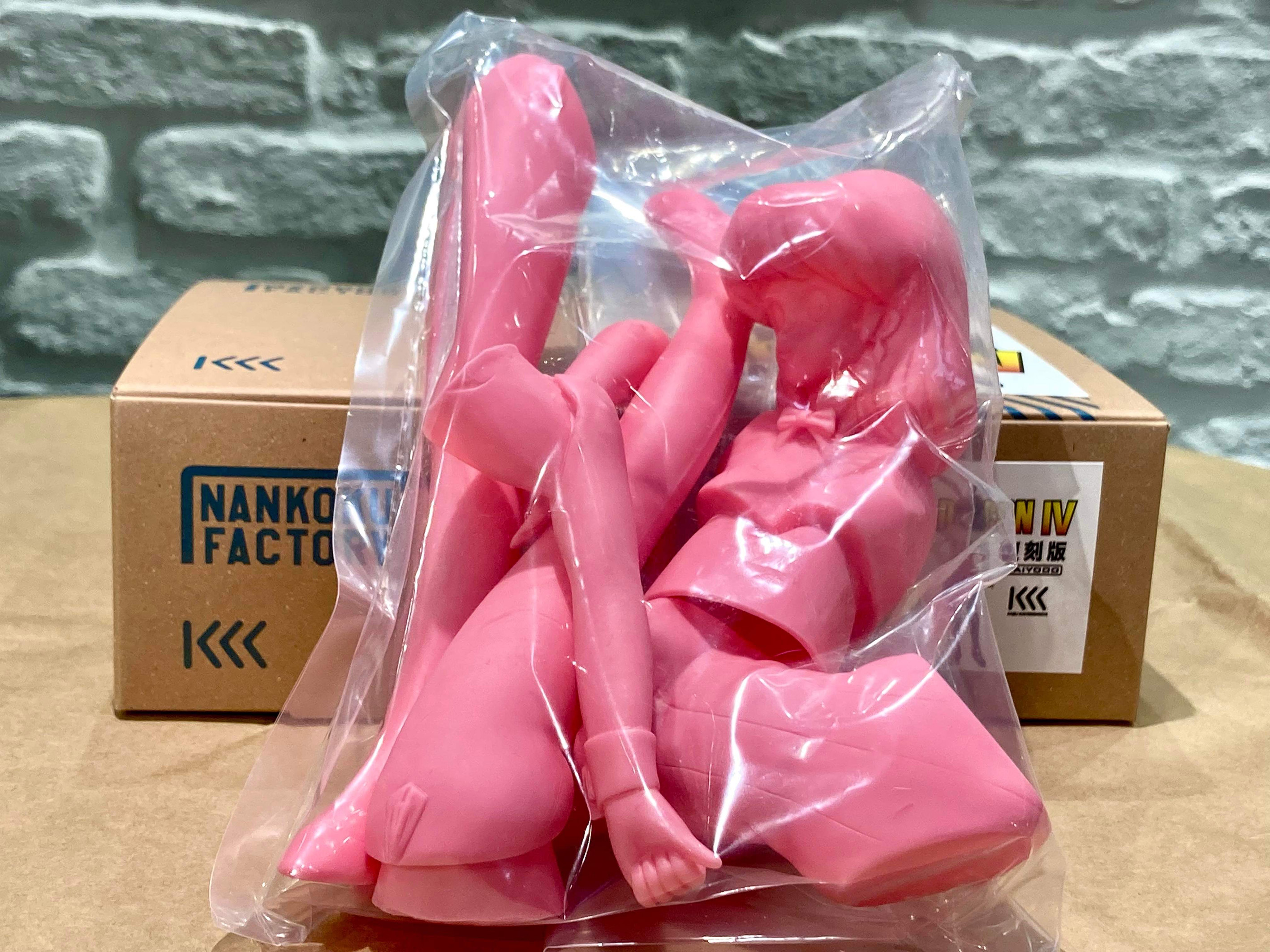 2月25日(土)14時よりTonari no Otakara antique hunter店頭にて