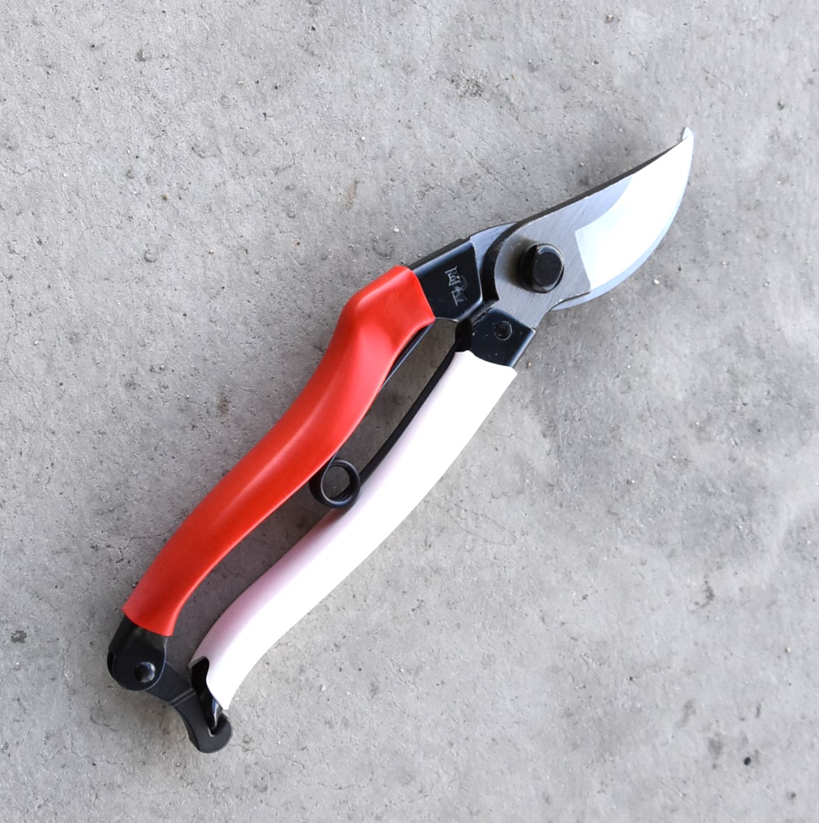 造園道具.com / 岡恒 剪定 210mm