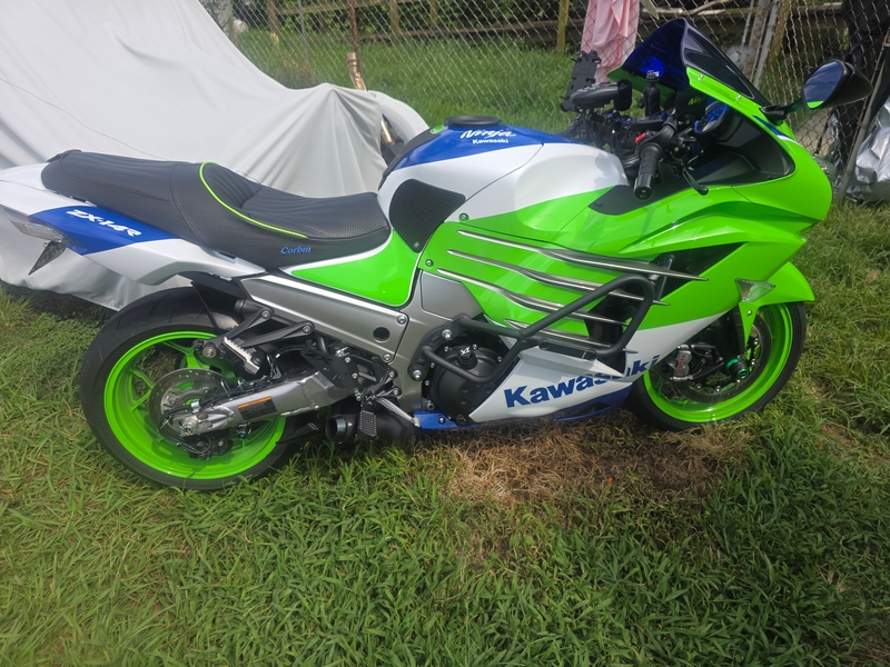 Oh snap!! 2024 40th Anniversary Edition!