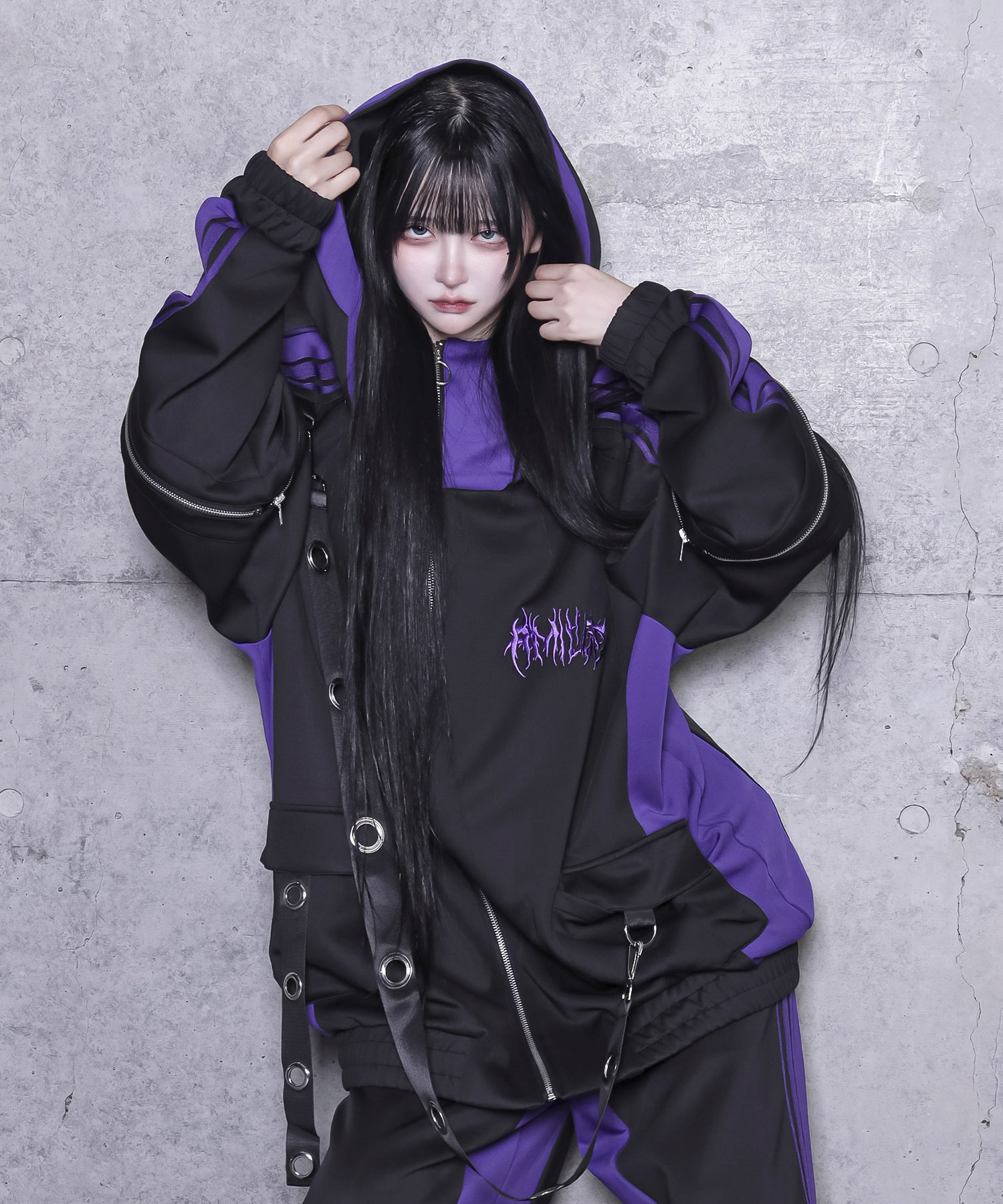 ハトメベルト付きライン入りZIPトップス– A AM STUDIO