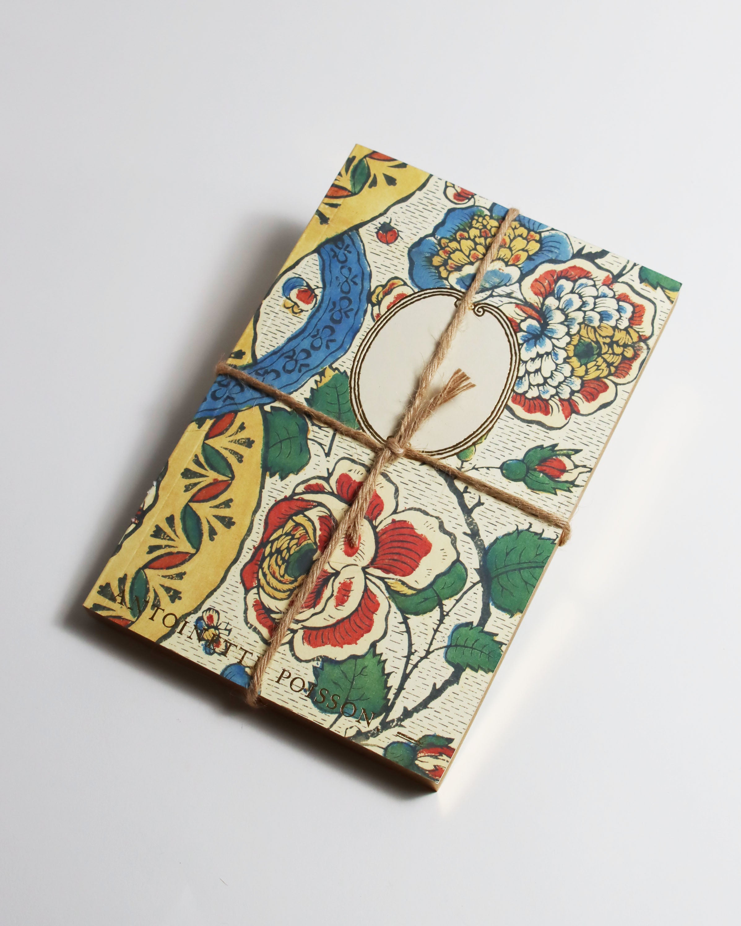 Antoinette Poisson | アントワネット・ポワソン – ATELIER ONLINE