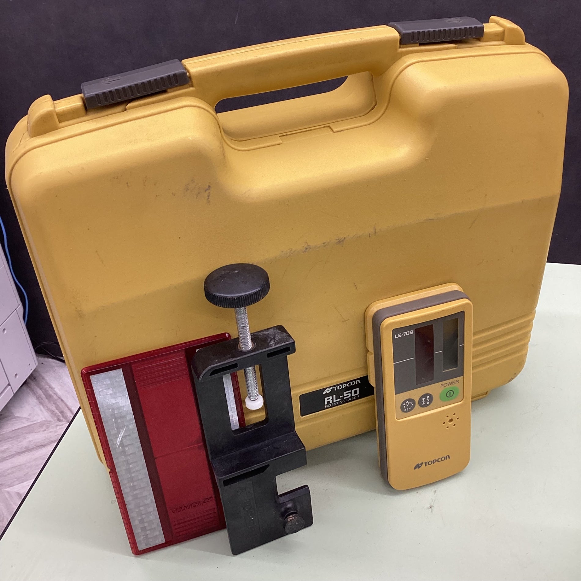 ジャンク 通電〇 トプコン(TOPCON) 回転レーザー(レベルプレーナー) RL