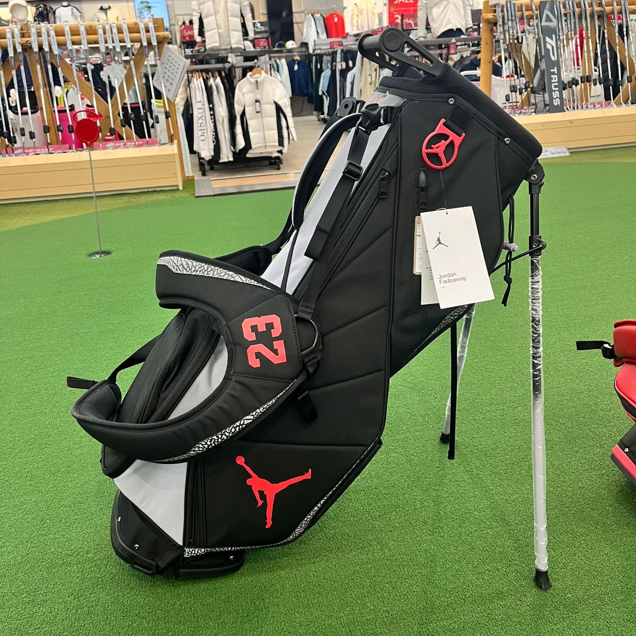 国内限定200本】ジョーダン キャディバッグ入荷！フェイドアウェイ