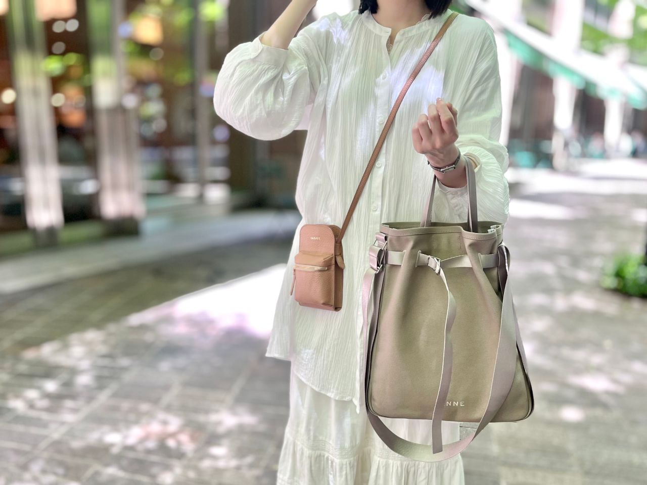 旅行で役立つ！IANNEで叶える2個持ちスタイル | IANNE(イアンヌ