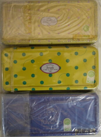 宅配買取】岡田有希子ペンケース ｜古本買取店エーブック