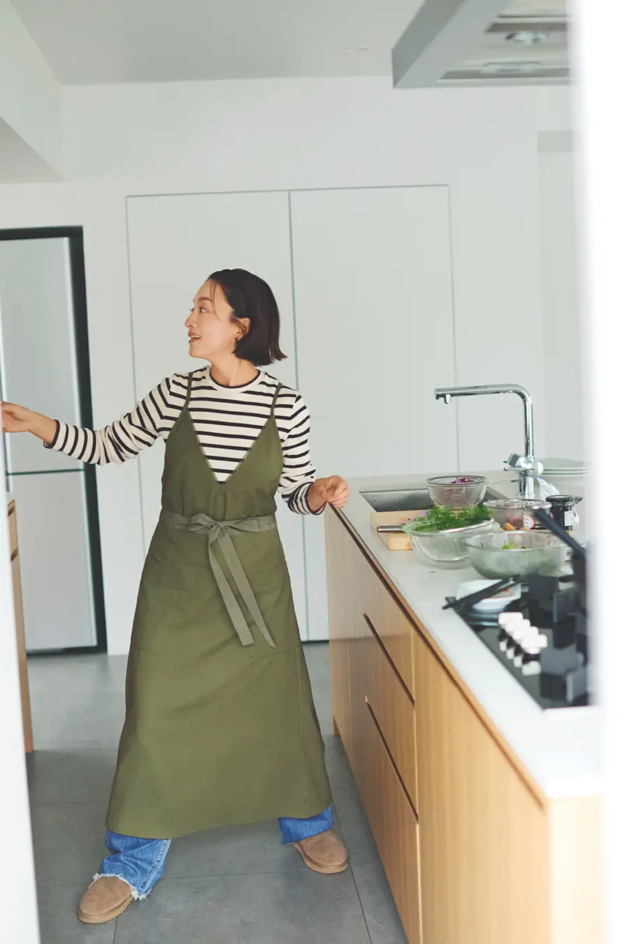 高山都×collex】初のコラボレーション！おもてなしエプロン - ABAHOUSE