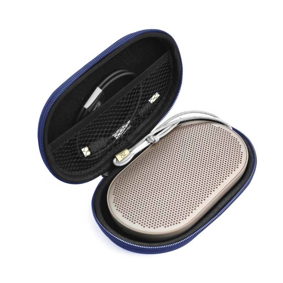 Bang & olufsen beoplay p2 bluetoothスピーカーとケーブル/icカード