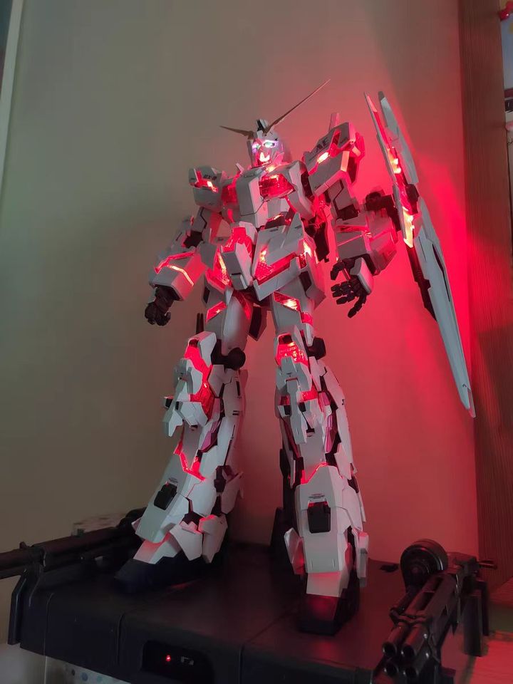 KOSMOS RGB LEDユニット PG 1/60 RX-0 ユニコーンバンシィ・フェネクス