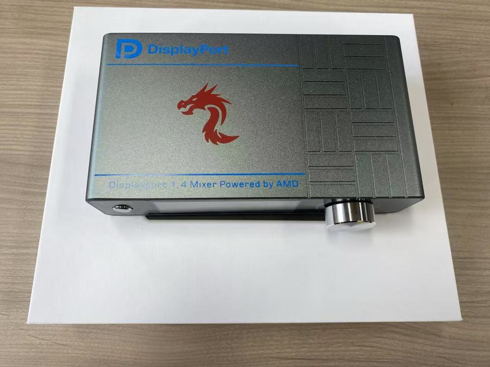 DMA 4K Adaptive Fuser Video Overlay Box Display DMA Video