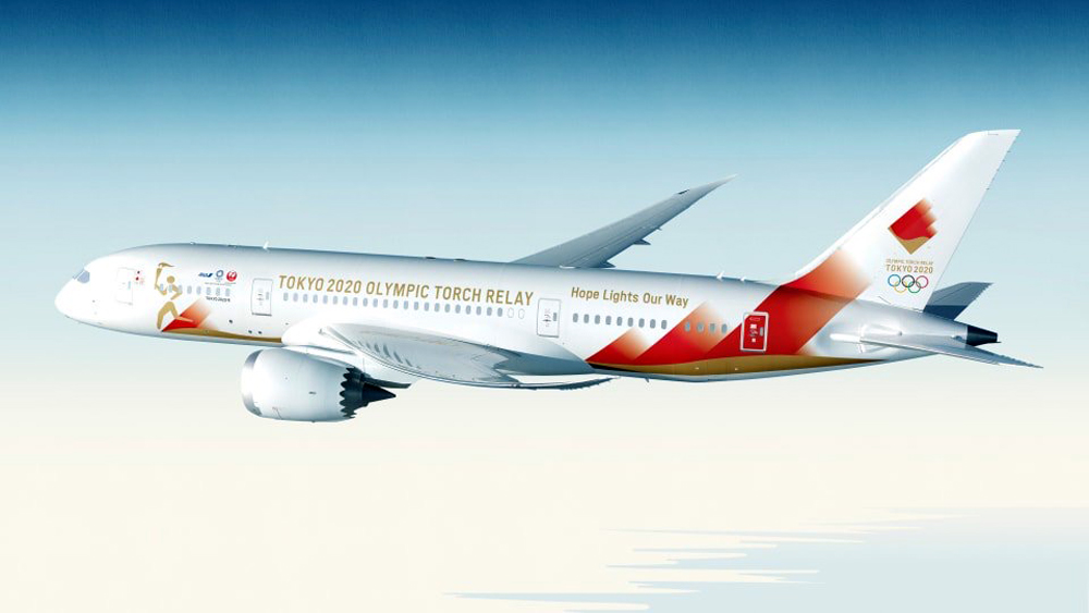 VIDEO / Boeing 787-8 Dreamliner Japan Airlines Olympic Torch