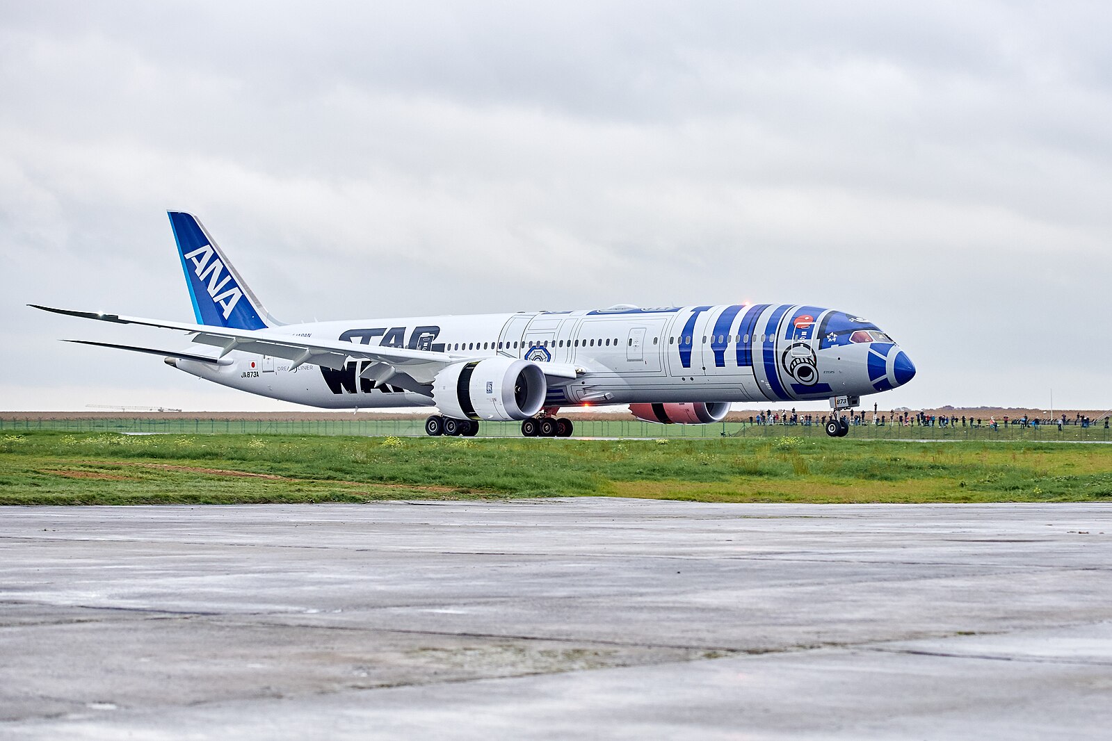 ANA Star Wars special livery R2-D2 Boeing 787 has retired