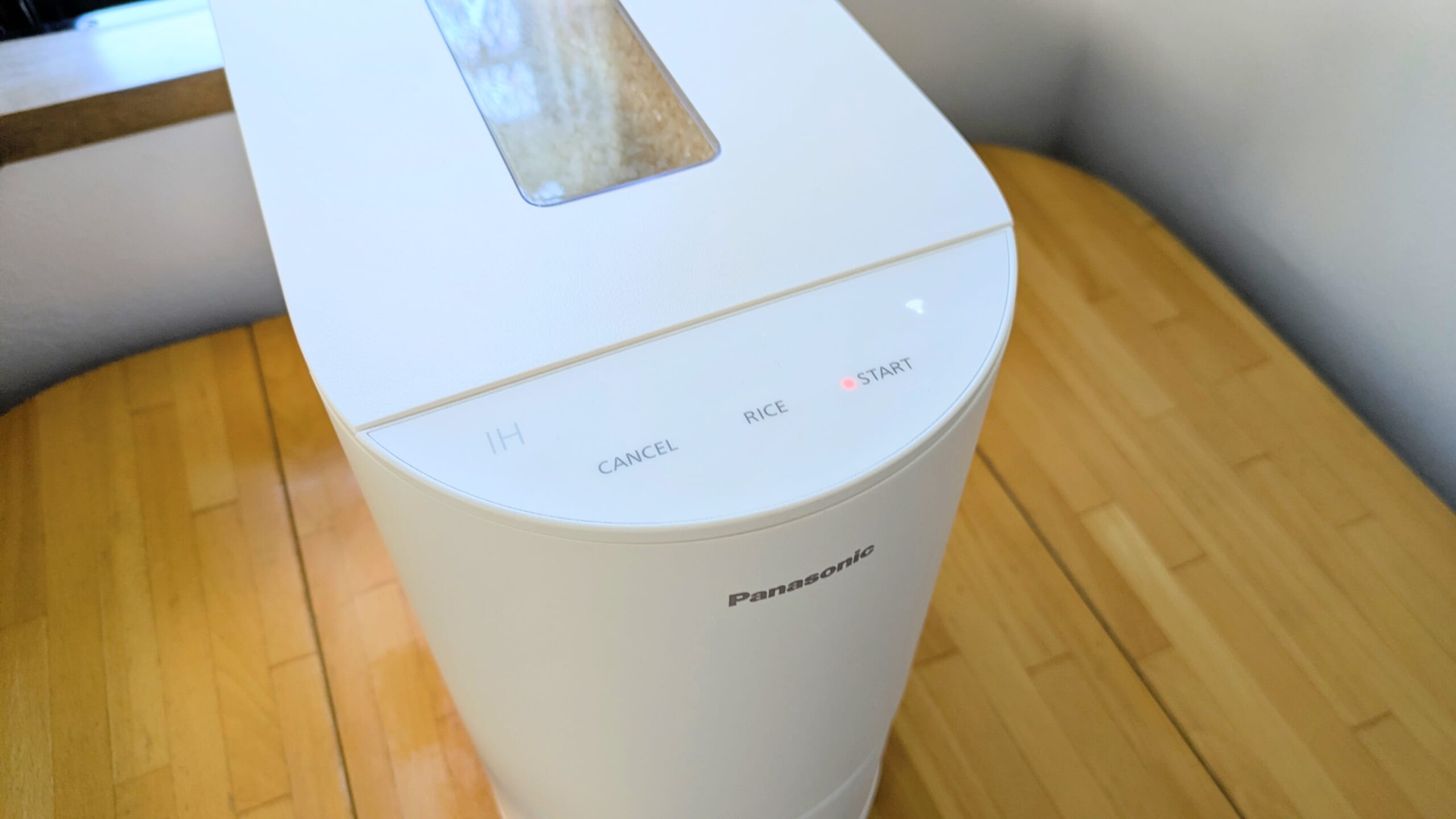 パナソニック自動炊飯器「SR-AX1」レビュー！実際の使用感から口コミを