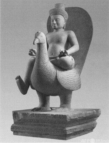 米、略奪品30点をカンボジアに返還 クメール王朝の神像も 写真1枚 国際