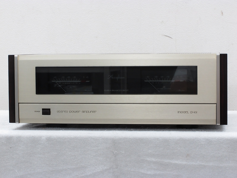 アキュフェーズ Accuphase P-102 パワーアンプ @32417 / 中古