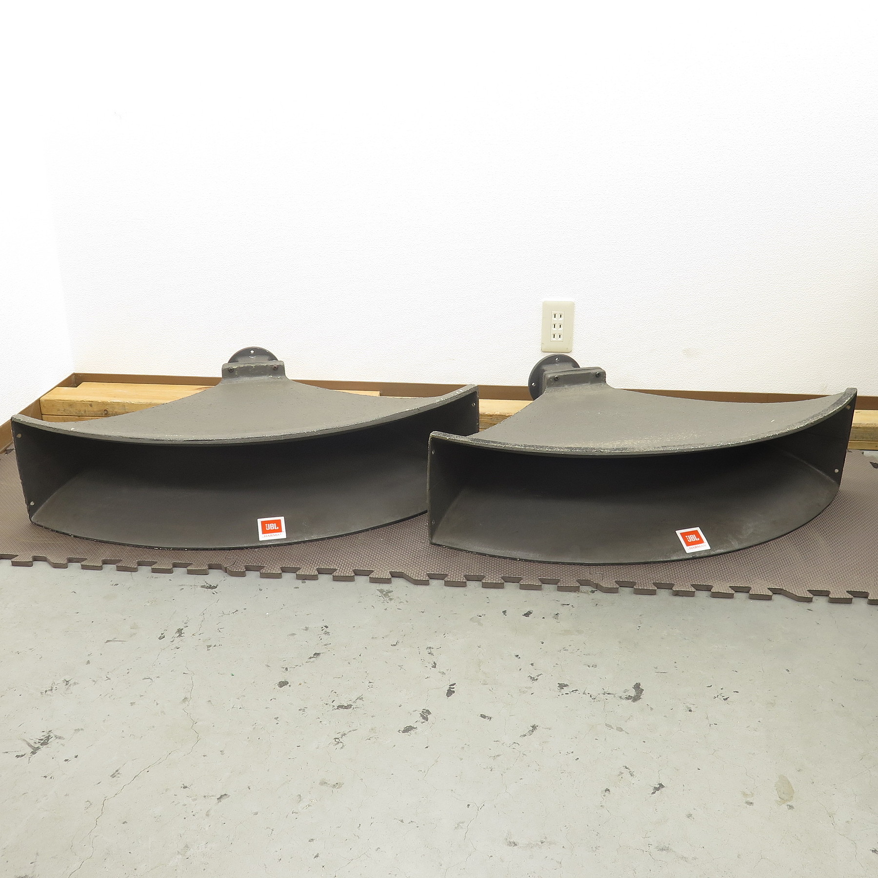 Bランク】ジェイビーエル JBL 2350 ラジアルホーンペア スロート付