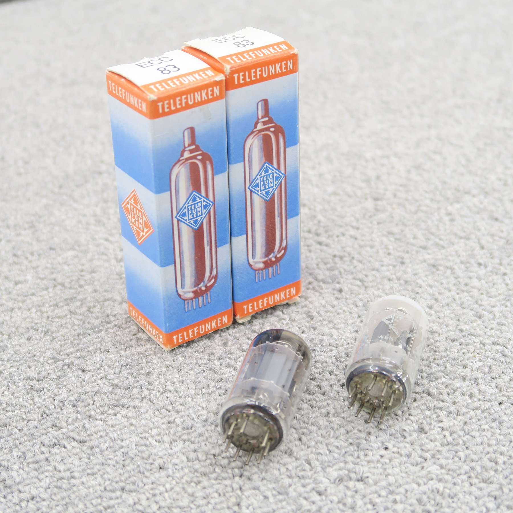 現状】テレフンケン TELEFUNKEN ECC83 2本 ダイヤマーク 真空管 @52344