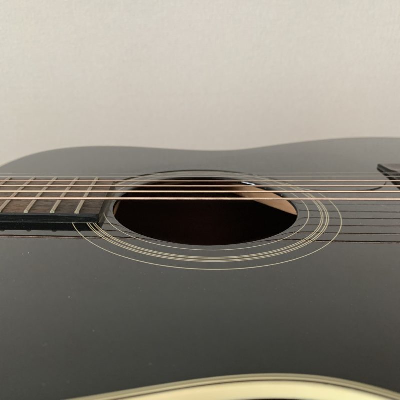 YAMAHA FG-522SJ BL 赤ラベルは岩沢厚治のギターに似ている？音と仕様