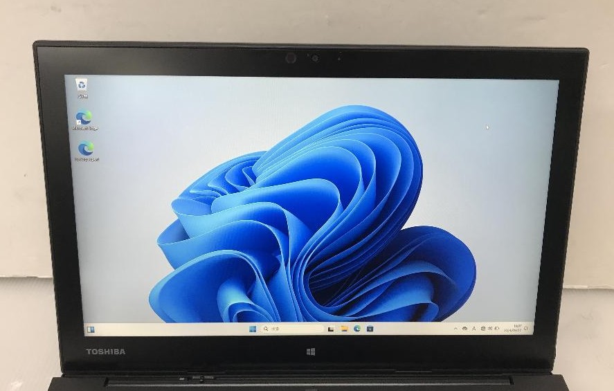 東芝 dynabook R82/B (Core m3-6Y30 最大2.2GHz/4GB/SSD 128GB/Wi-Fi