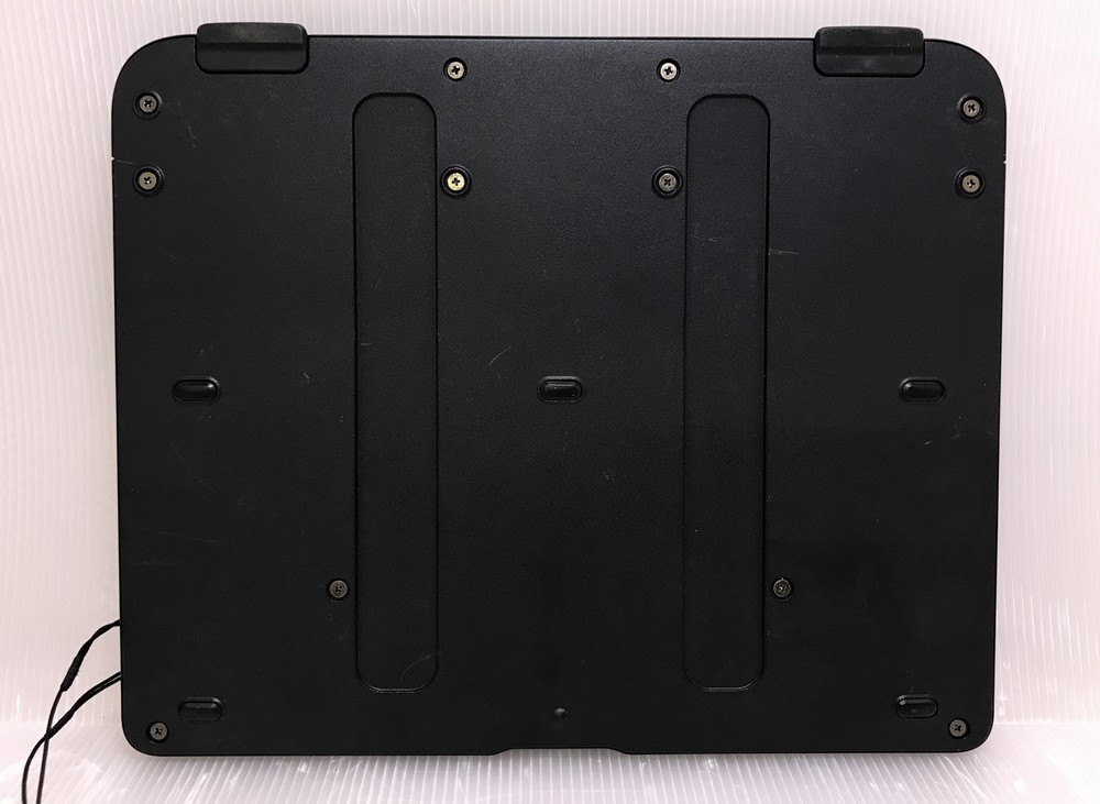 富士通 ARROWS Tab Q5011/GB (Pentium Silver N6000 1.1GHz/8GB/256GB