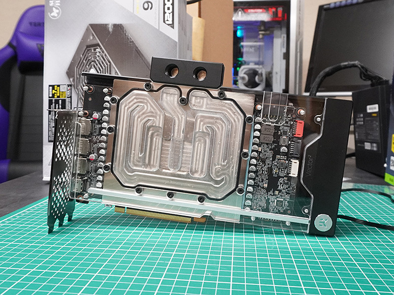 R9 290 290X グラフィックボード 3枚セットと水冷ブロックのおまけ付き