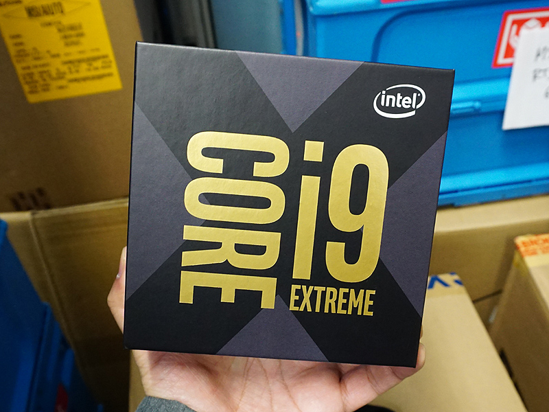 18コア/36スレッドの「Core i9-9980XE」が遂にデビュー、実売25万円